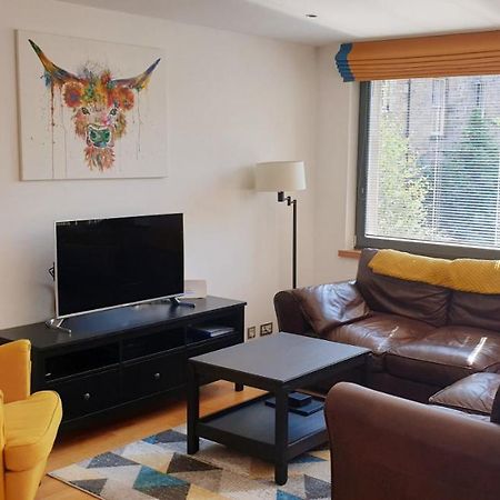 Altido Alluring 3Br Apt Near The Centre With Parking Единбург Екстериор снимка